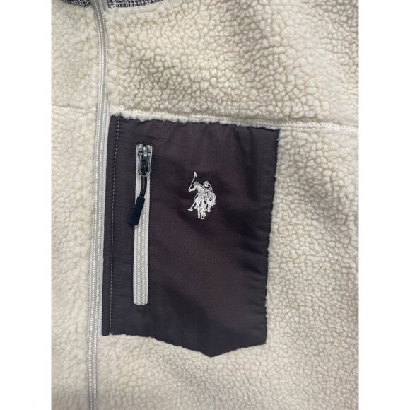 U.S. Polo Assn. Sherpa Fleece Vest XL Beige Contrast Pocket & Zipper Accents - Picture 2 of 5